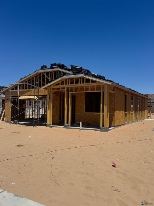 3503 S Santana Dr, Yuma, AZ, 85365-8215 | Card Image
