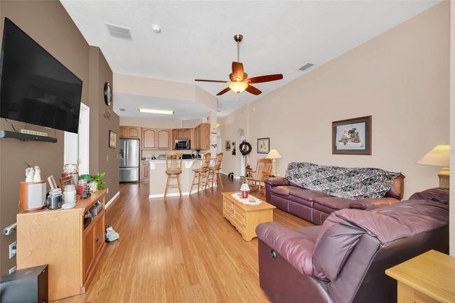 427 Calabay Parc Blvd, House other with 4 bedrooms, 3 bathrooms and null parking in DAVENPORT FL | Image 9