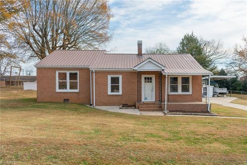 229 River Dr, Linwood, NC, 27299-9662 | Card Image