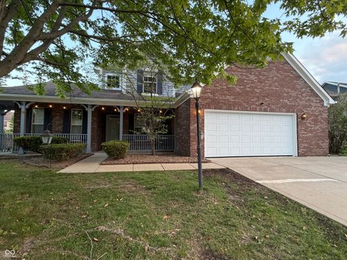 1123 Statesman Dr, Brownsburg, IN, 46112-8222 | Card Image