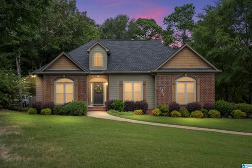 1752 King James Dr, ALABASTER, AL, 35007-8602 | Card Image