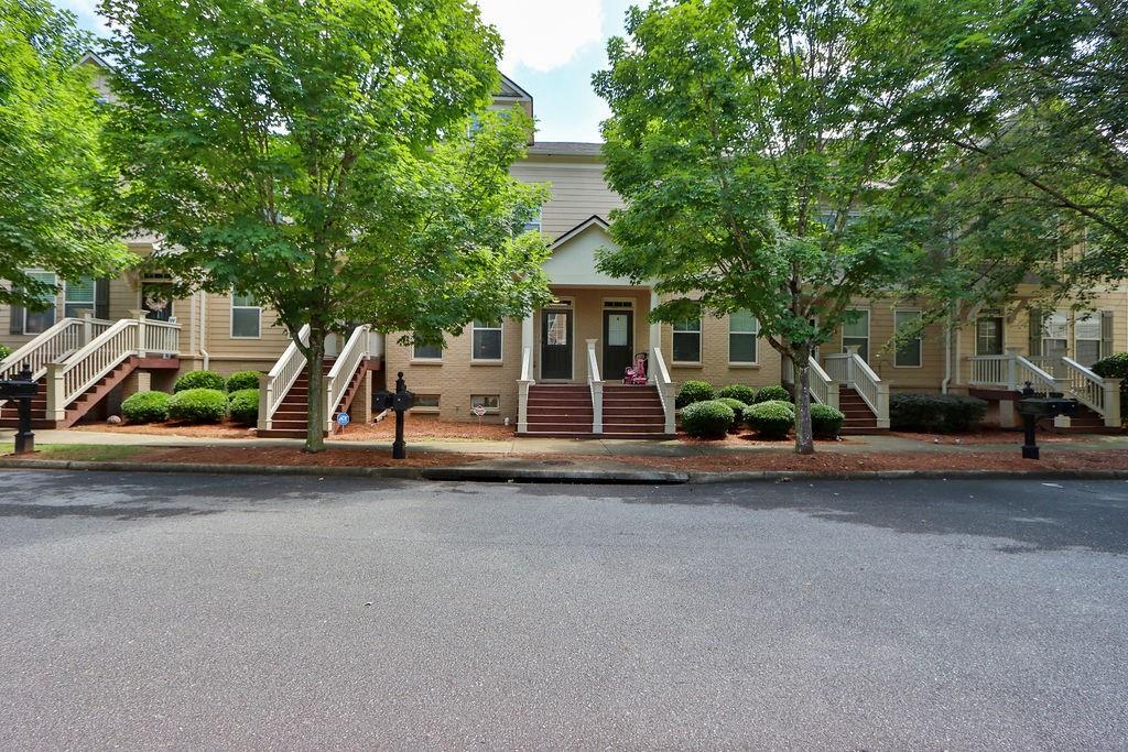 Village Field Ct, Suwanee, GA 30024