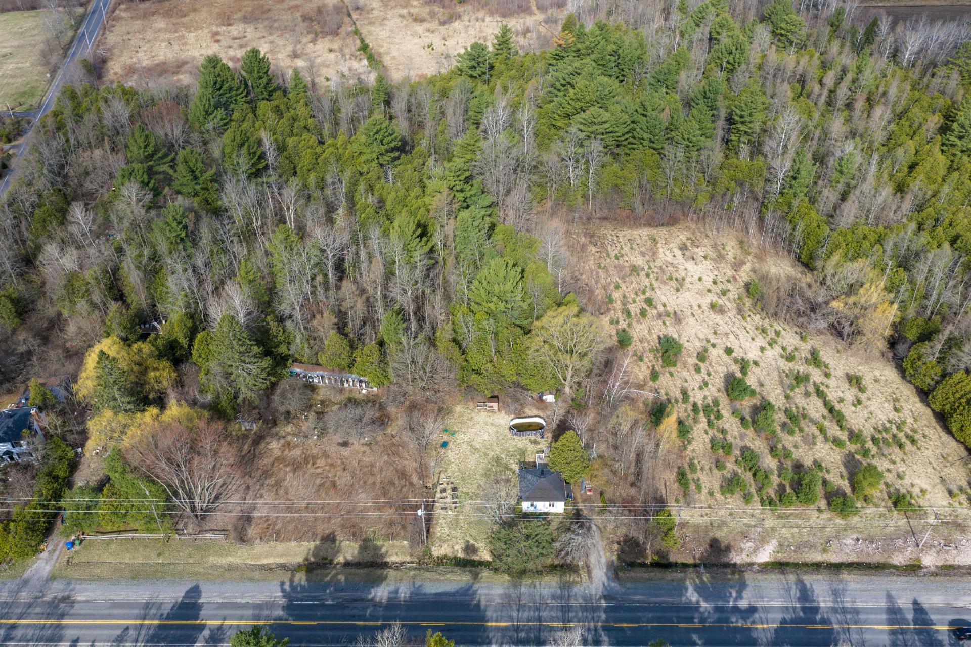 Residential in Hemmingford - Canton 2