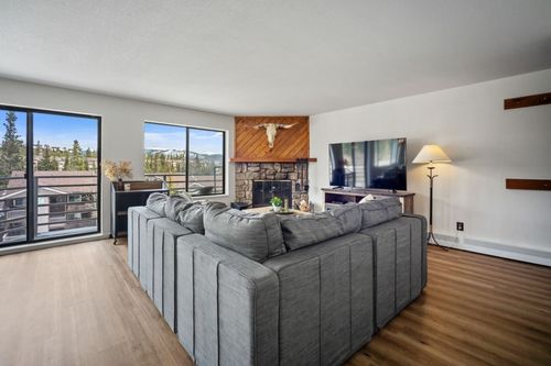 206-9876 Ryan Gulch Rd, Silverthorne, CO, 80498-5457 | Card Image