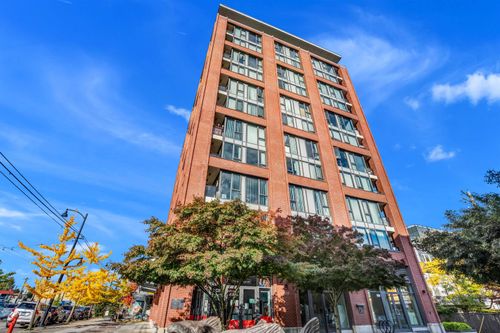 316-2689 Kingsway, Vancouver, BC, V5R0C3 | Card Image