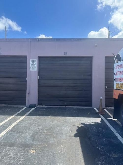 15-860 Nw 45th Street, Oakland Park, FL, 33309 | Card Image