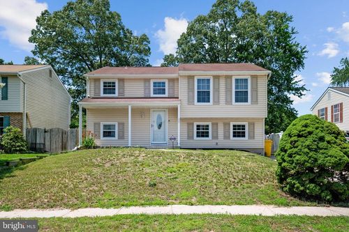 7852 Red Lion Way, PASADENA, MD, 21122-6334 | Card Image