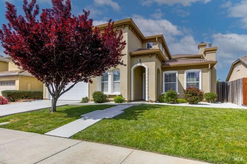 233 Sage Sparrow Circle, Vacaville, CA, 95687 | Card Image
