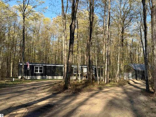9710 S Fawn Ln Ne, Mancelona, MI, 49659-8814 | Card Image