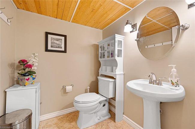 74 Colton Cir, Townhouse with 3 bedrooms, 4 bathrooms and 3 parking in Kitchener ON | Image 33
