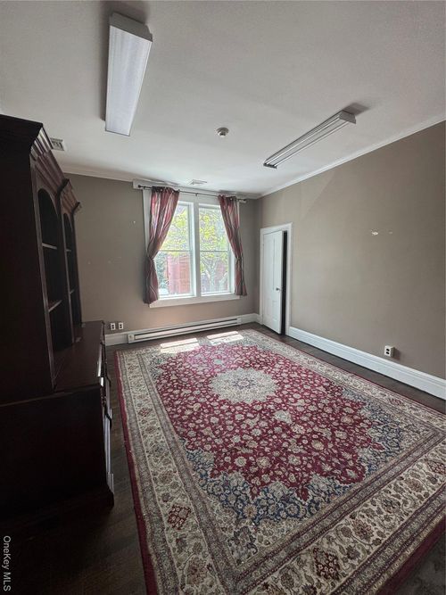 unit-5-439 Main St, Islip, NY, 11751-3549 | Card Image