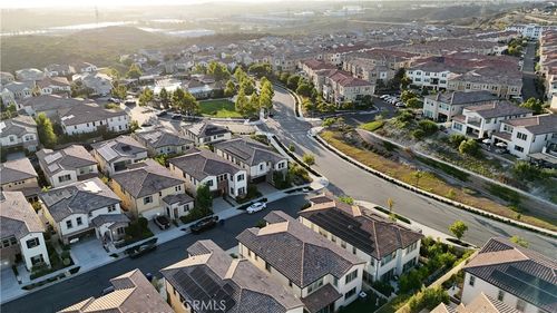 2060 Aliso Canyon Dr, Lake Forest, CA, 92610-3005 | Card Image
