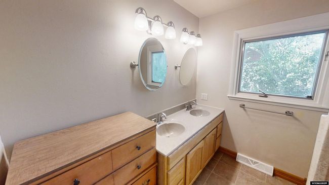 111 Valley Dr, House other with 3 bedrooms, 2 bathrooms and null parking in Casper WY | Image 17