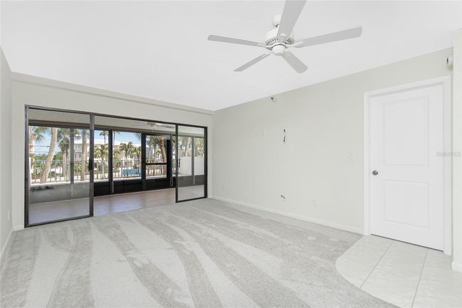 UNIT-212 - 1551 Beach Rd, Condo with 2 bedrooms, 2 bathrooms and null parking in Englewood FL | Image 14