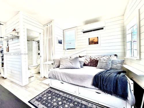 na-3601 Sw 32nd Blvd, West Park, FL, 33023-6315 | Card Image