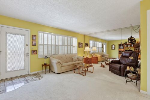 apt-k3-2301 Lucaya Ln, Coconut Creek, FL, 33066-1124 | Card Image