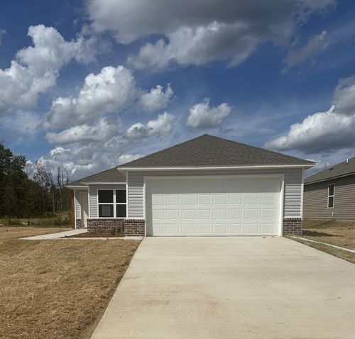8104 Chesapeake Trl, Bauxite, AR, 72011-8605 | Card Image