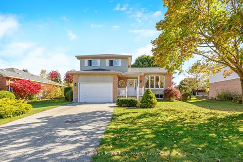 119 Lou'S Blvd, Rockwood, ON, N0B2K0 | Card Image
