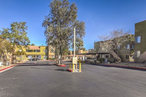204-1858 N Decatur Blvd, Las Vegas, NV, 89108-2429 | Card Image