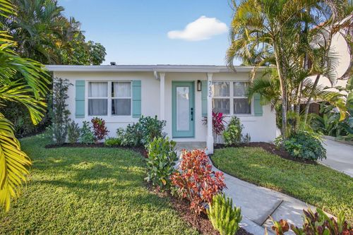 732 Flamingo Dr, West Palm Beach, FL, 33401-7206 | Card Image