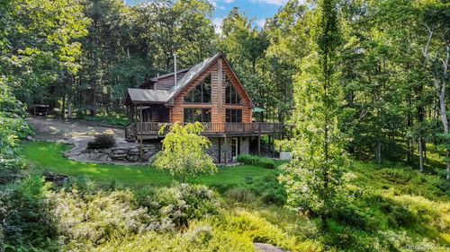 47 Australia Rd, Glen Spey, NY, 12737-6103 | Card Image