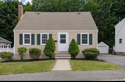 37 Watson St, Braintree, MA, 02184-4125 | Card Image
