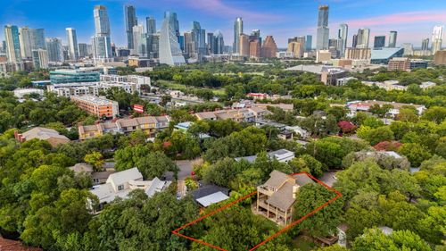 602 Jessie St, Austin, TX, 78704-1524 | Card Image
