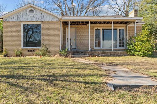 816 N Englewood Ave, Tyler, TX, 75702-5013 | Card Image