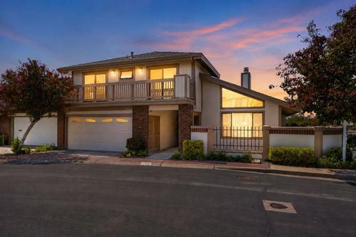 700 Coronado Ln, Foster City, CA, 94404-2925 | Card Image