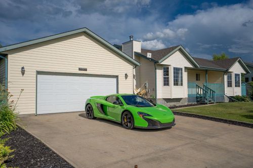 5511 52nd Street, Bashaw, AB, T0B0H0 | Card Image