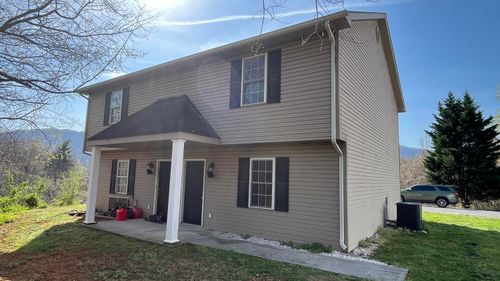 30 Peachtree Ct, Roanoke, VA, 24012-9097 | Card Image