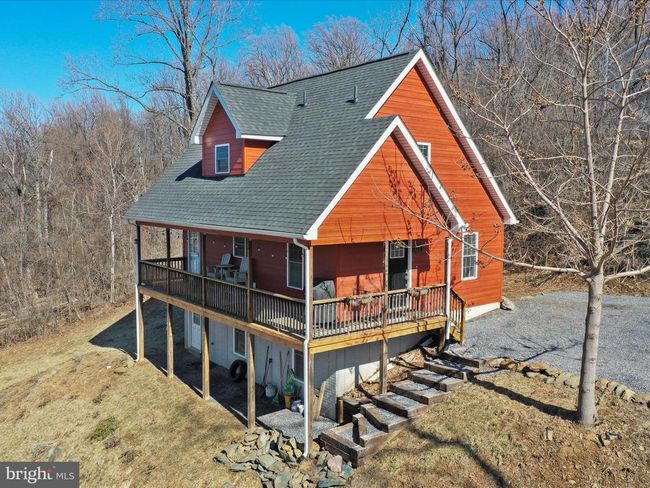137 Reid Dr, House other with 3 bedrooms, 2 bathrooms and null parking in FRONT ROYAL VA | Image 7