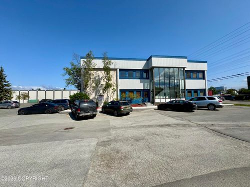 202-3300 Arctic Blvd, Anchorage, AK, 99503-4579 | Card Image