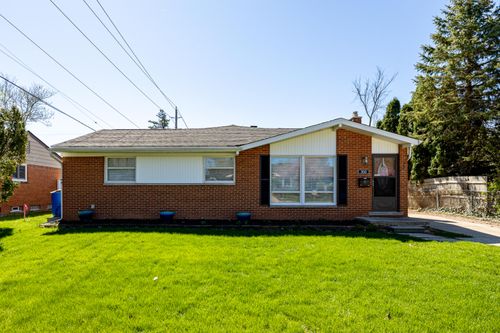 350 Hollywood Dr, Saline, MI, 48176-1110 | Card Image