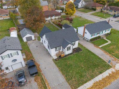 107 Elk St, House other with 4 bedrooms, 1 bathrooms and 7 parking in Aylmer ON | Image 3