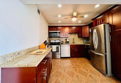 307 Wellington C, West Palm Beach, FL, 33417-2541 | Card Image