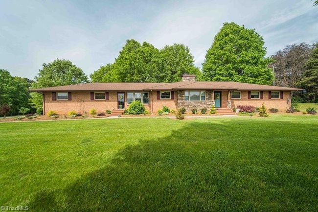 7044 Belews Creek Rd, House other with 3 bedrooms, 3 bathrooms and null parking in Belews Creek NC | Image 42