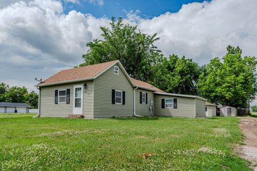 212 3rd St N, Casselton, ND, 58012-3116 | Card Image