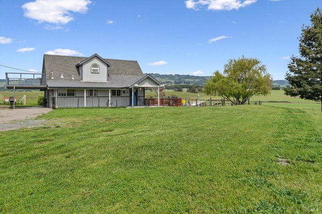 166 Davis Ln, House other with 3 bedrooms, 2 bathrooms and 15 parking in Penngrove CA | Image 41
