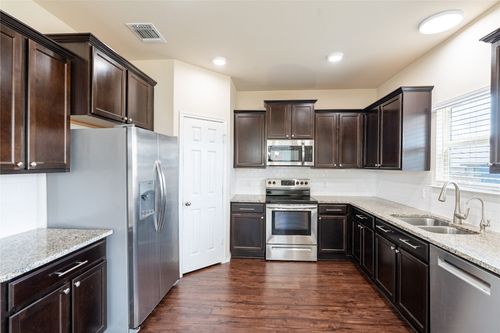 211 High More Ct, Temple, TX, 76502-2072 | Card Image