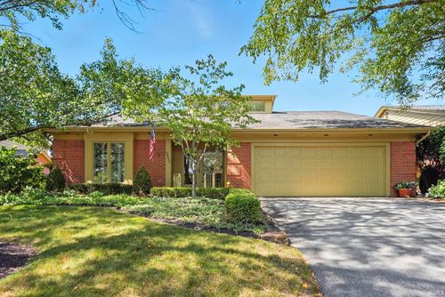 2826 Little River Run, Fort Wayne, IN, 46804-2573 | Card Image