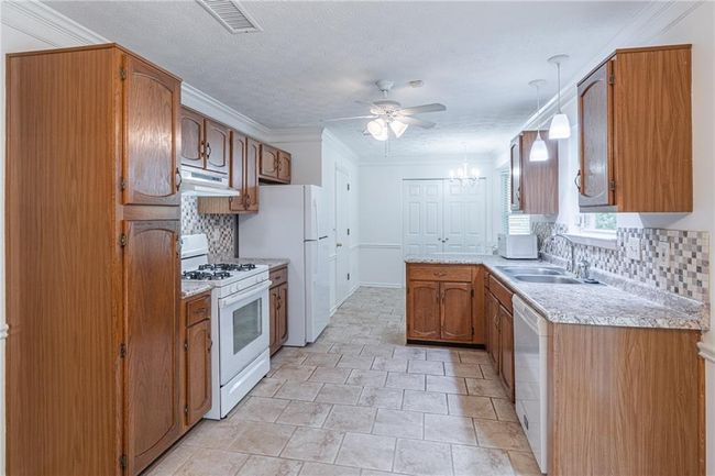 4307 Windward Ln, House other with 3 bedrooms, 2 bathrooms and null parking in Norcross GA | Image 4