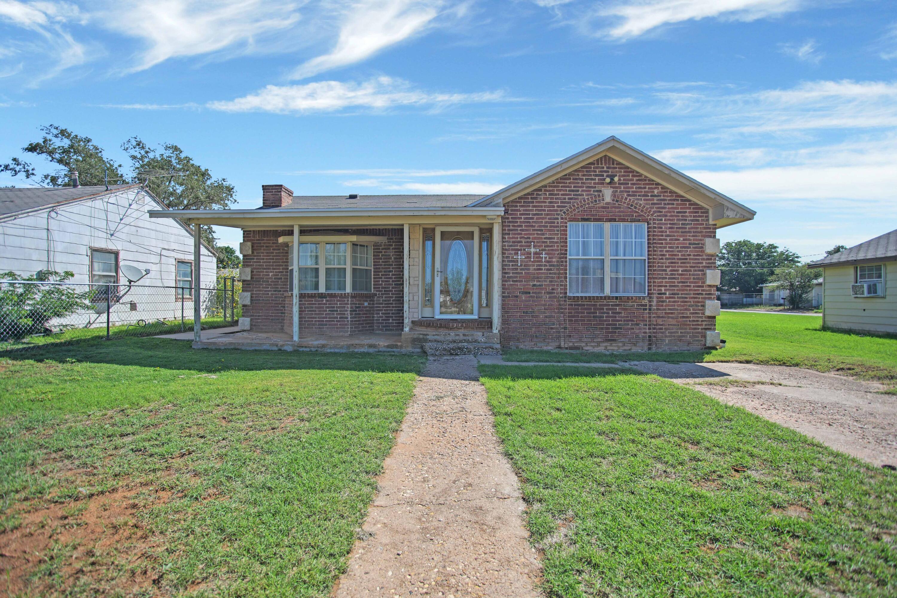 Residential in Brownfield