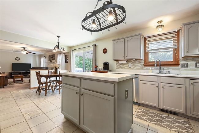 1069 Redoak Dr, House other with 4 bedrooms, 3 bathrooms and 2 parking in Harrison City PA | Image 12