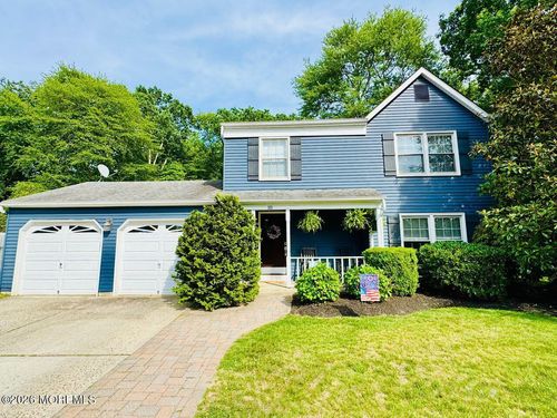 18 Providence Ln, Howell, NJ, 07731-1548 | Card Image