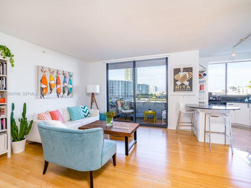 apt-711-1330 West Ave, Miami Beach, FL, 33139-0903 | Card Image