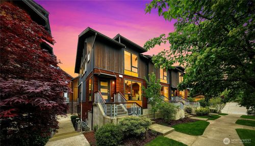 a-6546 32nd Ave Ne, Seattle, WA, 98115-7247 | Card Image