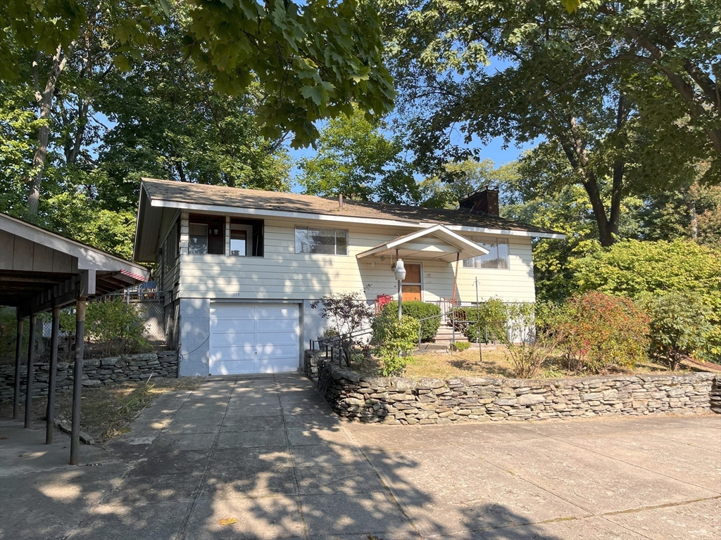 Franklin St, Fitchburg, MA 01420