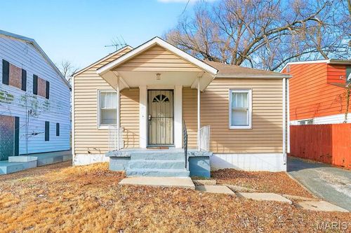 9717 Winkler Dr, Saint Louis, MO, 63136-3047 | Card Image