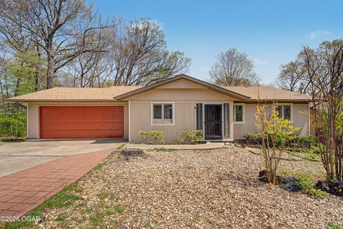 9 Minton Ln, Bella Vista, AR, 72715-5554 | Card Image